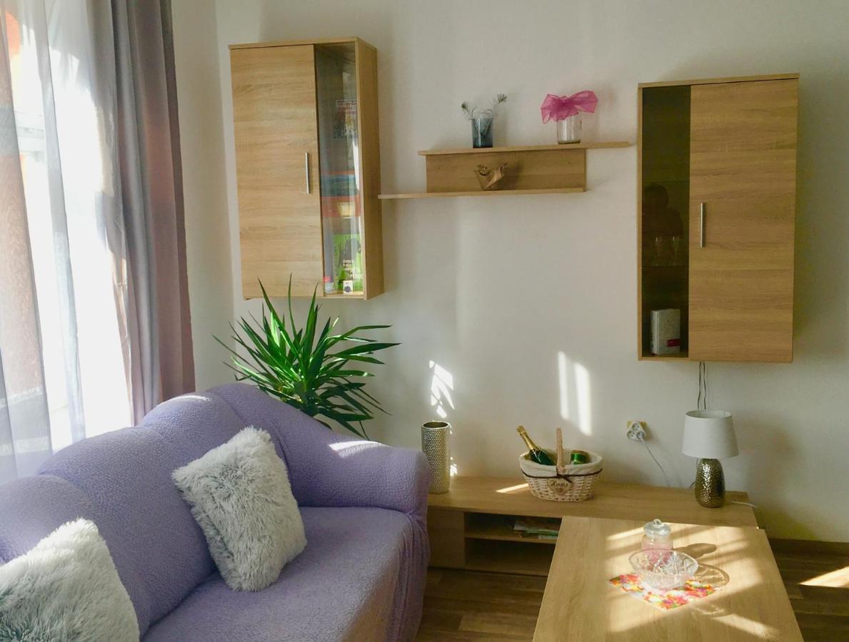 Cecilka Apartamento Náchod Exterior foto
